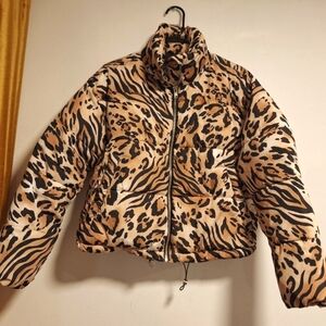 FOREVER 21   LEOPARD PRINT, PUFFT JACKET